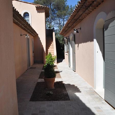 סן-מקסימין-לה-סנט-בום Le Clos Geraldy - Chambres D'Hotes De Charme, Piscine Et Spa מראה חיצוני תמונה