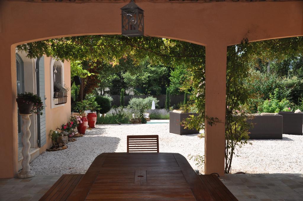 סן-מקסימין-לה-סנט-בום Le Clos Geraldy - Chambres D'Hotes De Charme, Piscine Et Spa מראה חיצוני תמונה