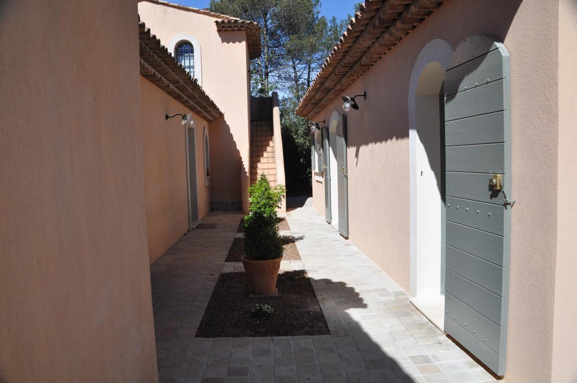 סן-מקסימין-לה-סנט-בום Le Clos Geraldy - Chambres D'Hotes De Charme, Piscine Et Spa מראה חיצוני תמונה