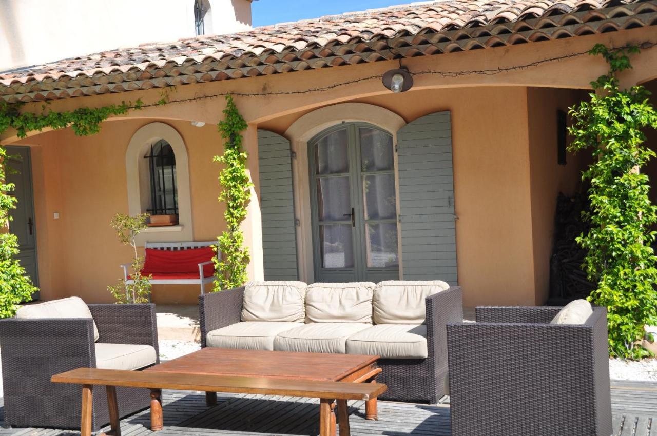 סן-מקסימין-לה-סנט-בום Le Clos Geraldy - Chambres D'Hotes De Charme, Piscine Et Spa חדר תמונה